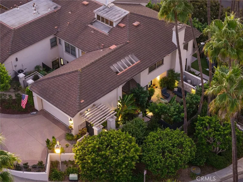 51 Seabrook Cove, Newport Beach