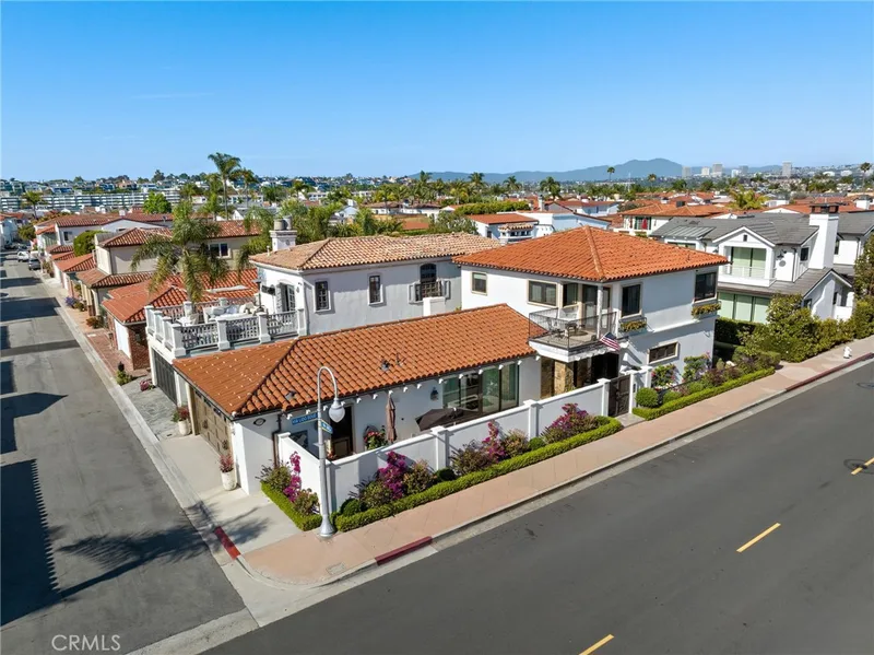 510 Via Lido Soud, Newport Beach, CA 92663