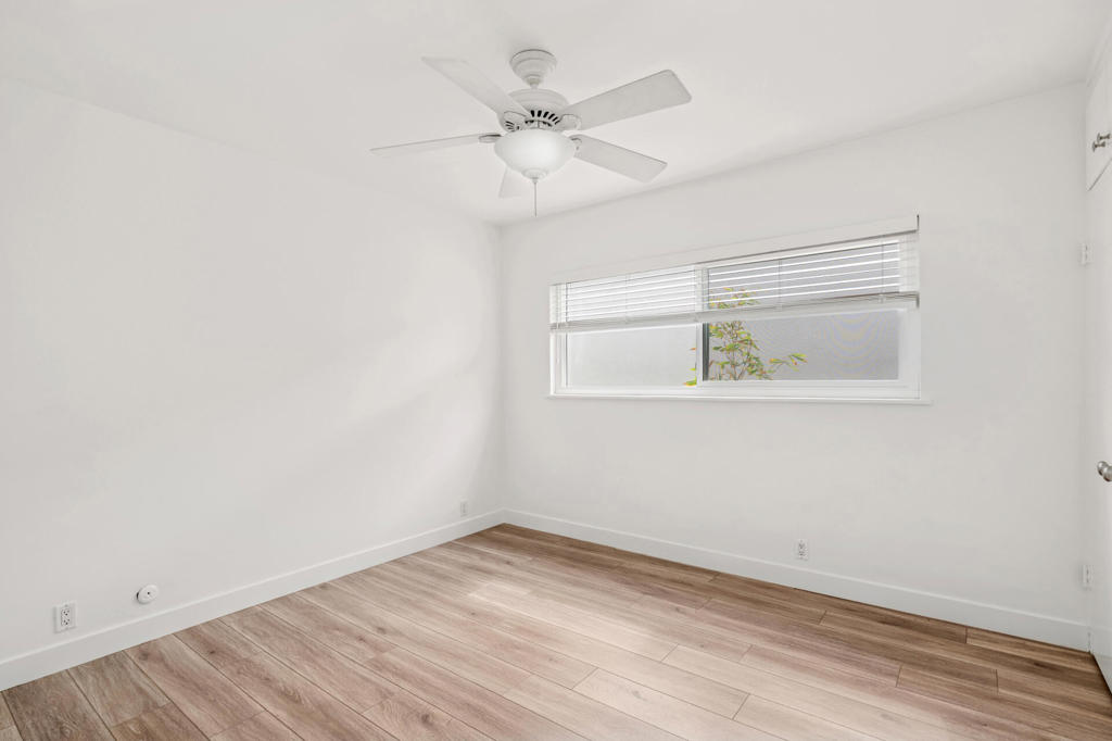 13Web - 5119 River Avenue, Newport Beach CA 92663 - photo 22