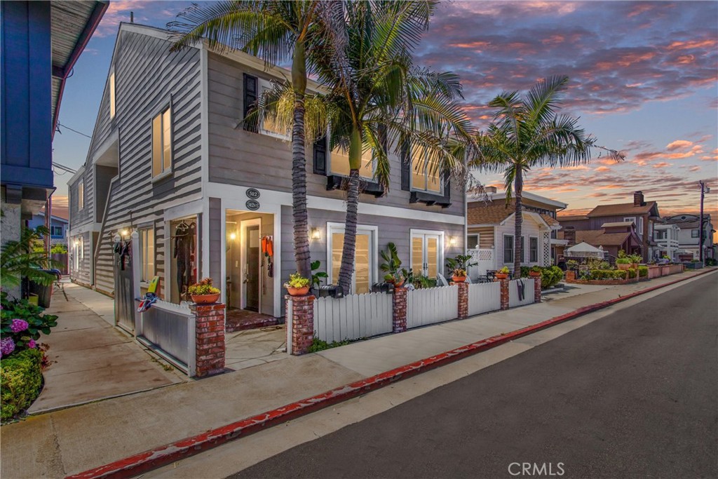 512 1/2 35th Street, Newport Beach CA 92663 - photo 1