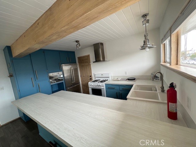 Kitchen - 514 W Balboa, Newport Beach CA 92661 - photo 3