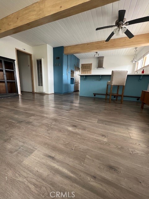 Living room - 514 W Balboa, Newport Beach CA 92661 - photo 6