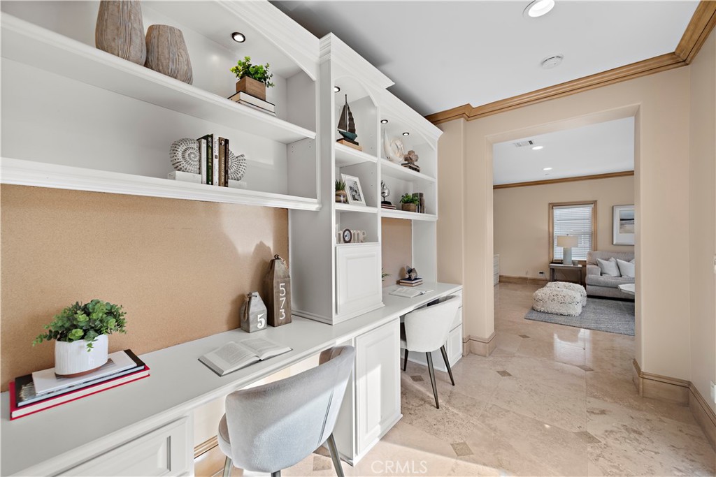 514 Westminster, Newport Beach CA 92663 - photo 35