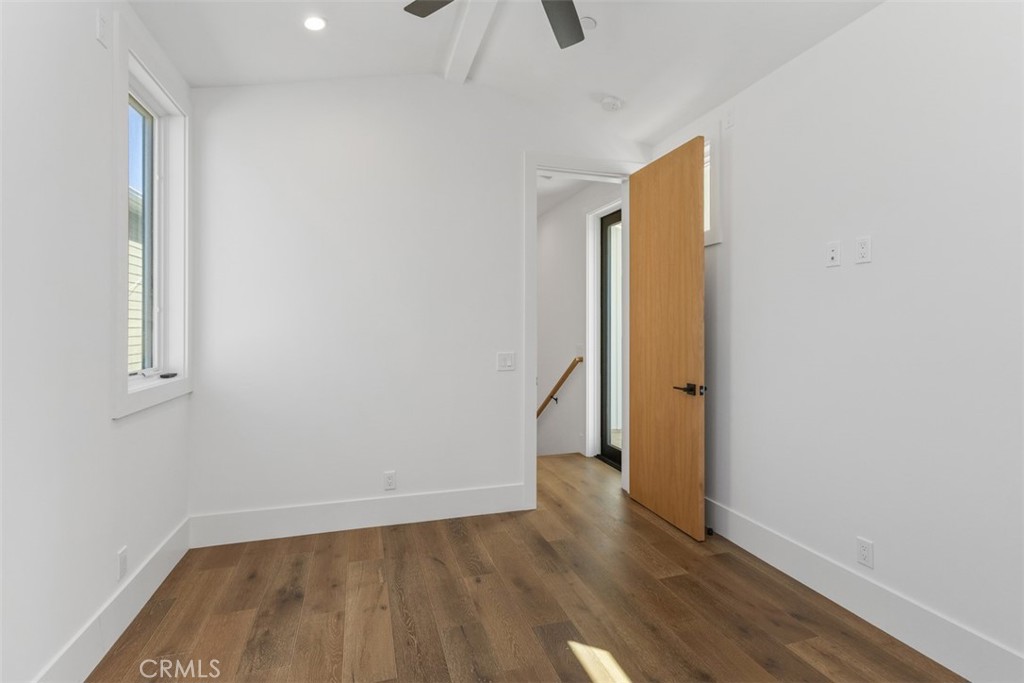 515 1/2 Jasmine Avenue, Newport Beach CA 92625 - photo 19