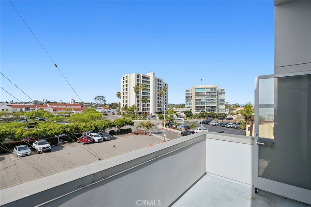 517 30th Street, Newport Beach CA 92663 - photo 29