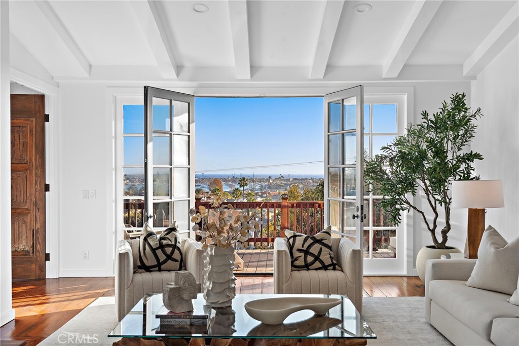 521 Kings Road, Newport Beach CA 92663 - photo 16