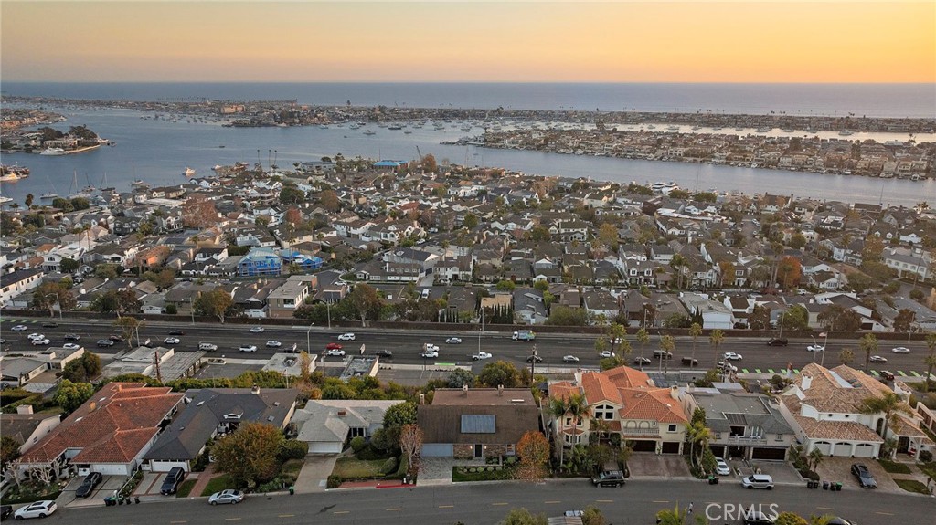 521 Kings Road, Newport Beach CA 92663 - photo 48