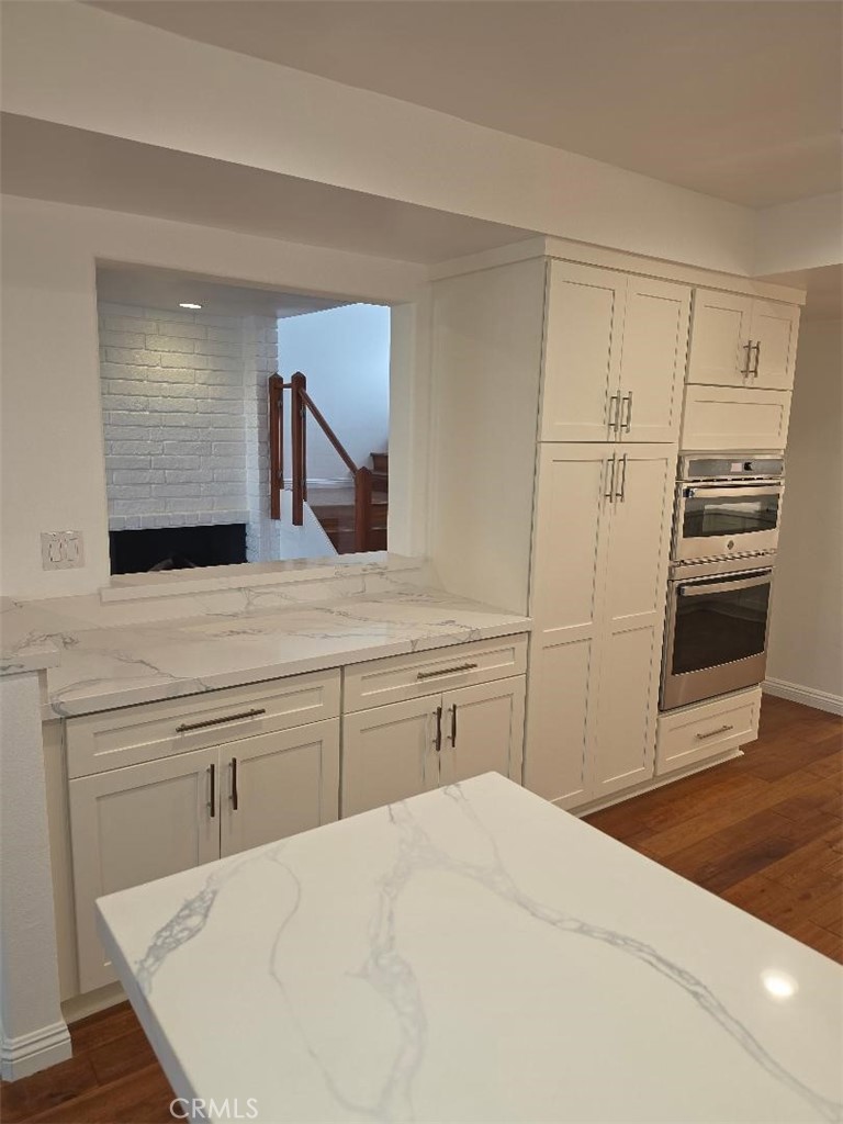 521 Playa, Newport Beach CA 92660 - photo 2
