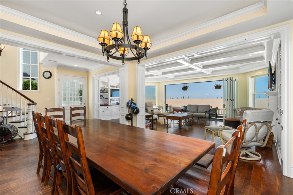 522 W Oceanfront, Newport Beach CA 92661 - photo 14