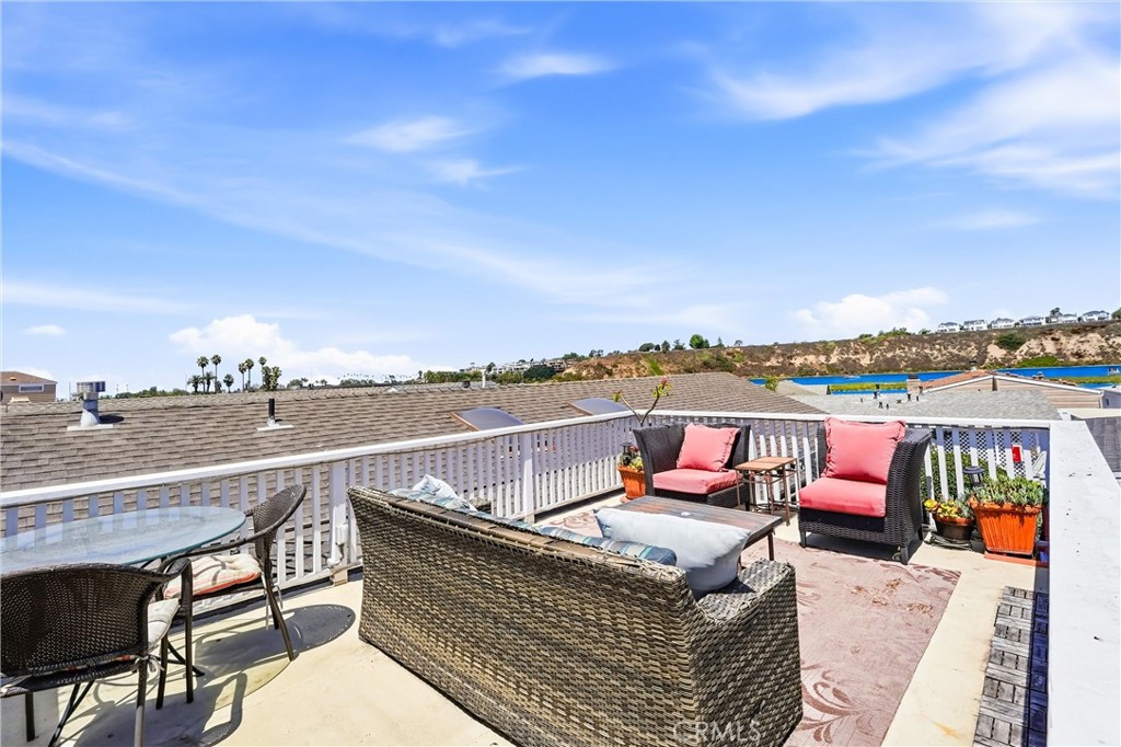 53 Saratoga, Newport Beach CA 92660 - photo 25