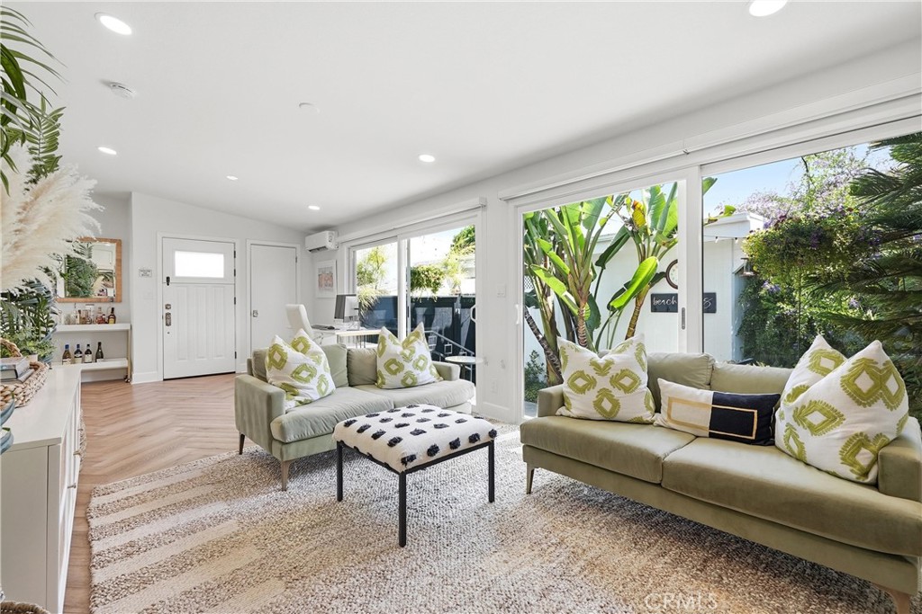 58 Saratoga, Newport Beach CA 92660 - photo 9