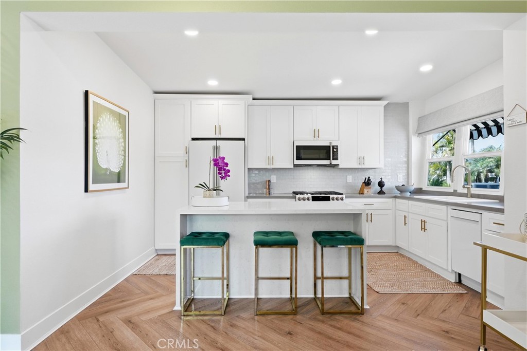 58 Saratoga, Newport Beach CA 92660 - photo 12