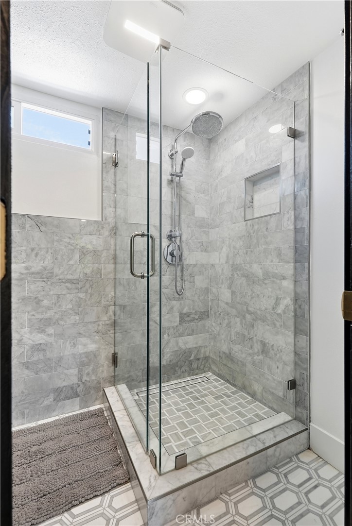 58 Saratoga, Newport Beach CA 92660 - photo 23