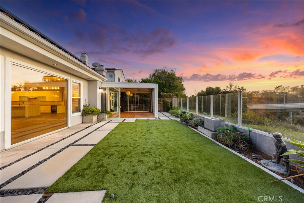 58 Victoria, Newport Beach CA 92660 - photo 32