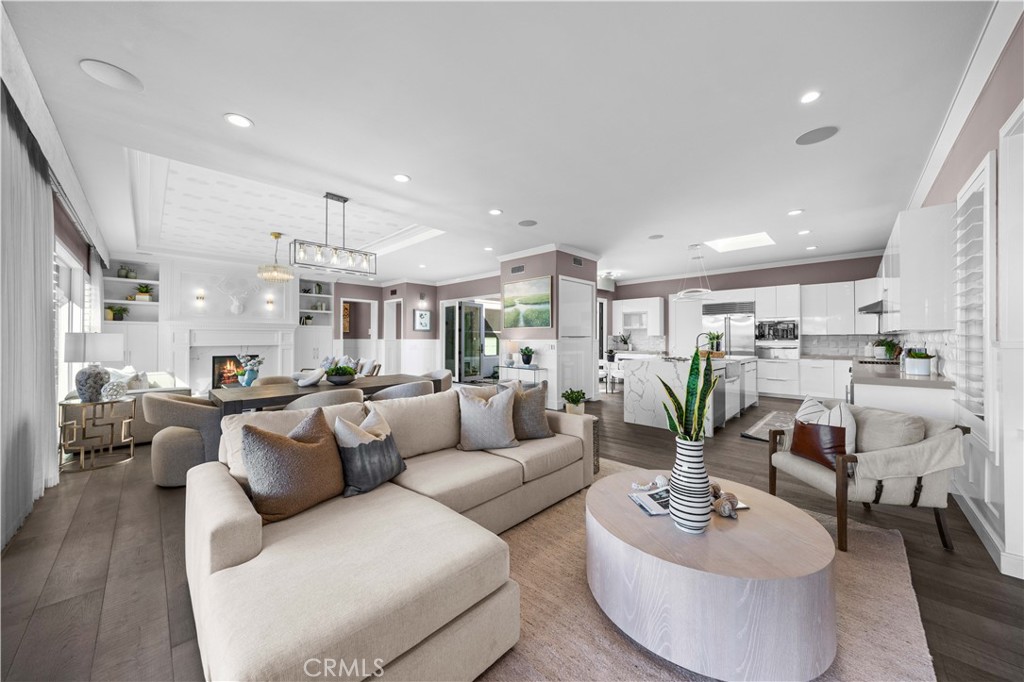 58 Victoria, Newport Beach CA 92660 - photo 4