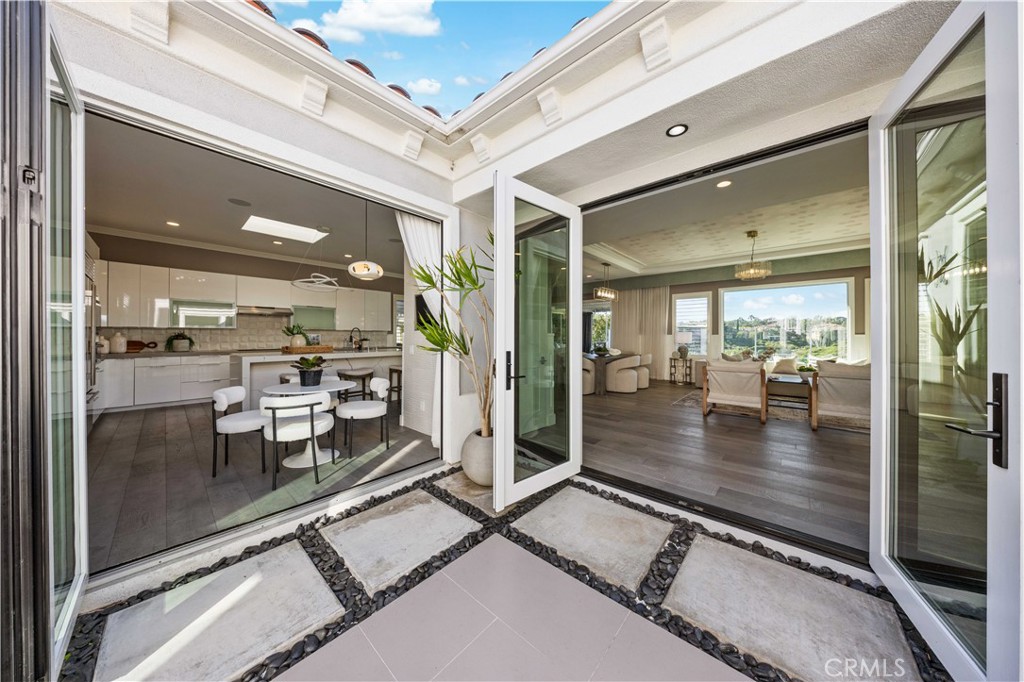 58 Victoria, Newport Beach CA 92660 - photo 28