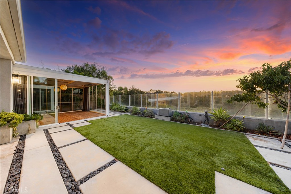 58 Victoria, Newport Beach CA 92660 - photo 35
