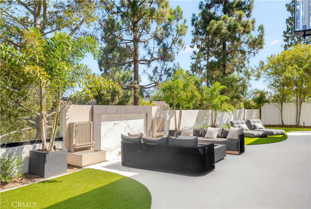 6 Pinehurst Ln, Newport Beach CA 92660 - photo 33