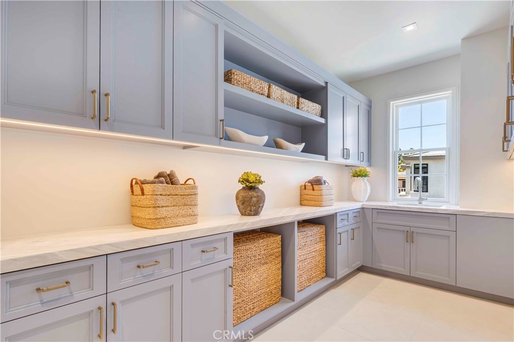 6 Pinehurst Ln, Newport Beach CA 92660 - photo 57