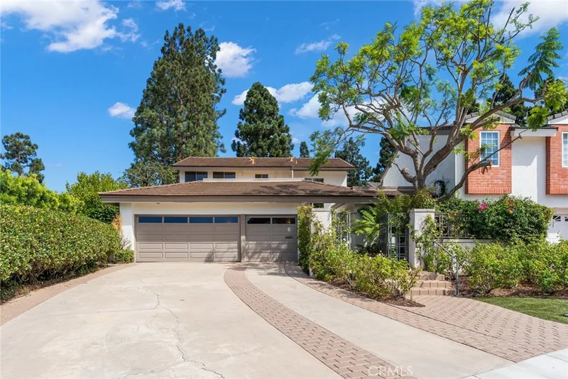 6 Rue Marseille, Newport Beach, CA 92660