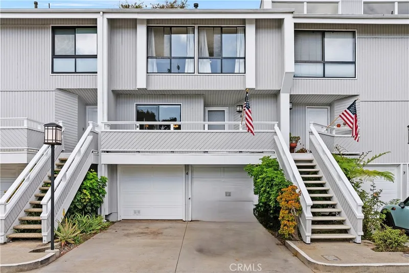 6 Serena Court, Newport Beach, CA 92663