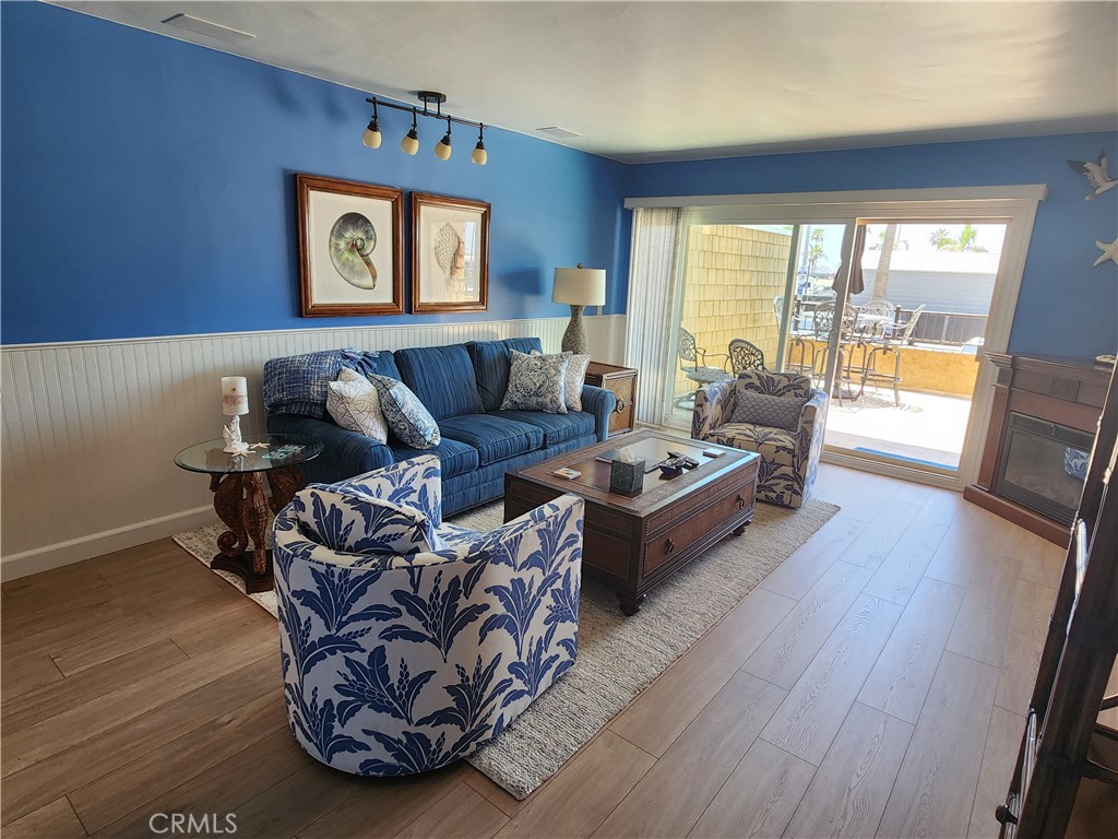 600 E Oceanfront 1D, Newport Beach CA 92661 - photo 7