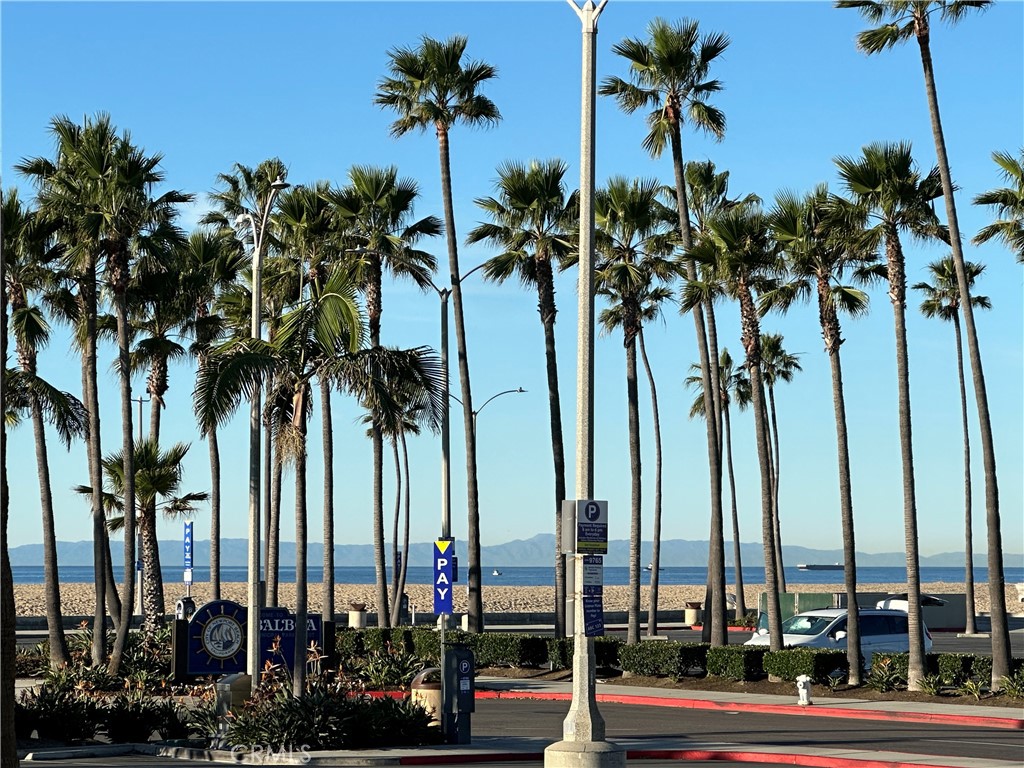 600 E Oceanfront 1D, Newport Beach CA 92661 - photo 22