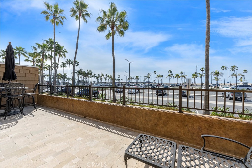 600 E Oceanfront 1D, Newport Beach CA 92661 - photo 25