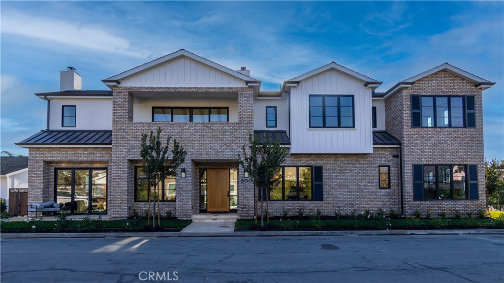 600 Powell Place, Newport Beach CA 92663 - photo 1