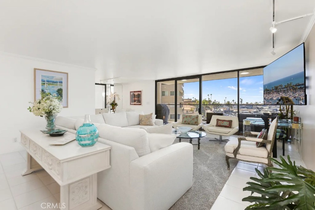 601 Lido Park Drive 2E, Newport Beach CA 92663 - photo 3