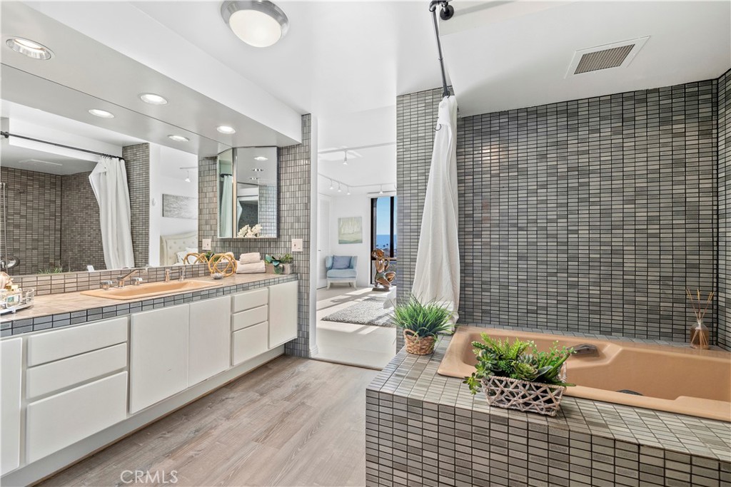601 Lido Park Drive 6F, Newport Beach CA 92663 - photo 12