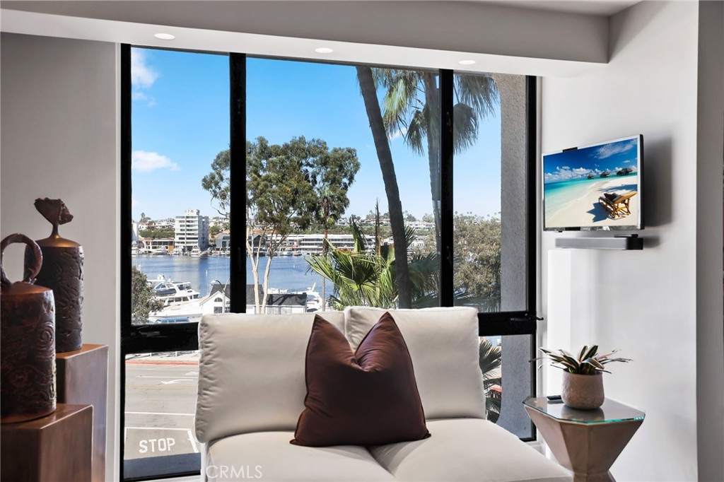 View from guest bedroom/den - 601 Lido Park, Newport Beach CA 92663 - photo 12