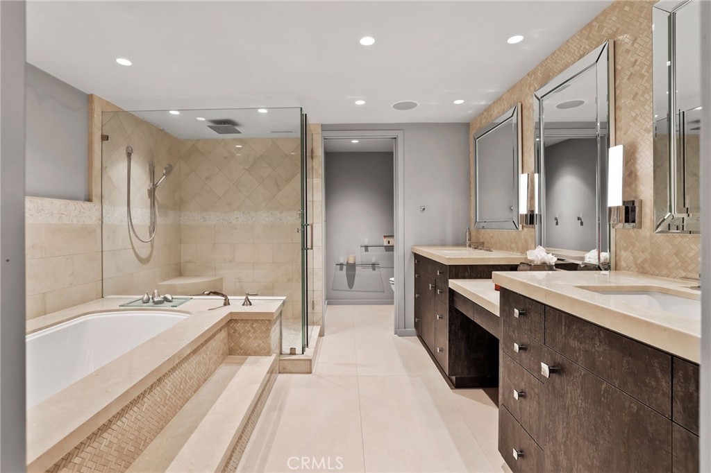 Primary bathroom suite - 601 Lido Park, Newport Beach CA 92663 - photo 20