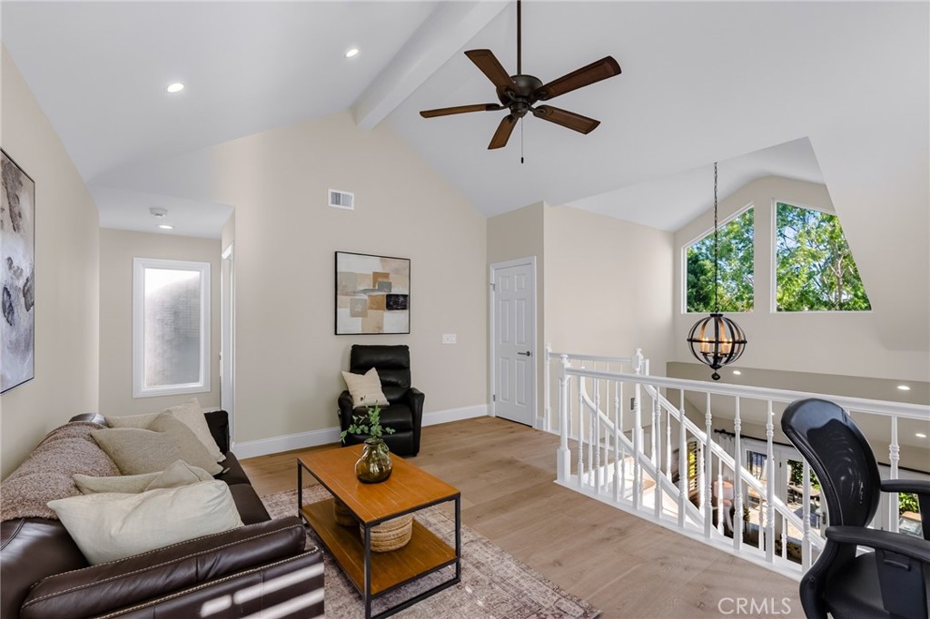 607 Dahlia Avenue, Newport Beach CA 92625 - photo 20