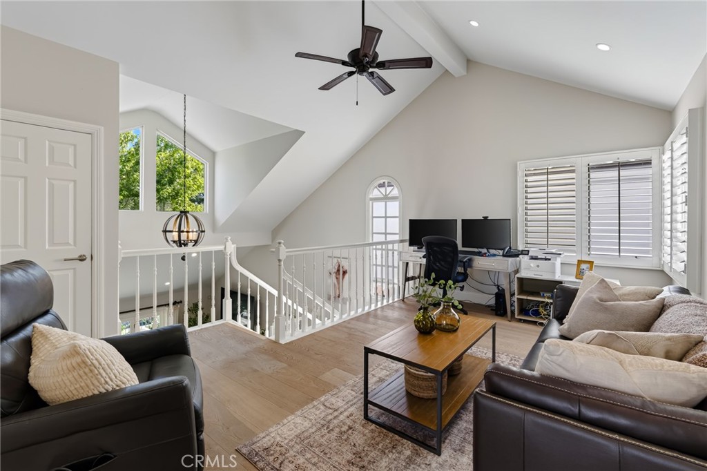 607 Dahlia Avenue, Newport Beach CA 92625 - photo 19