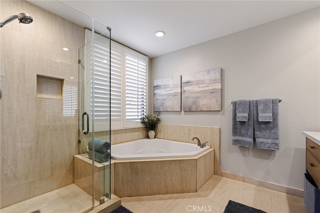 607 Dahlia Avenue, Newport Beach CA 92625 - photo 26
