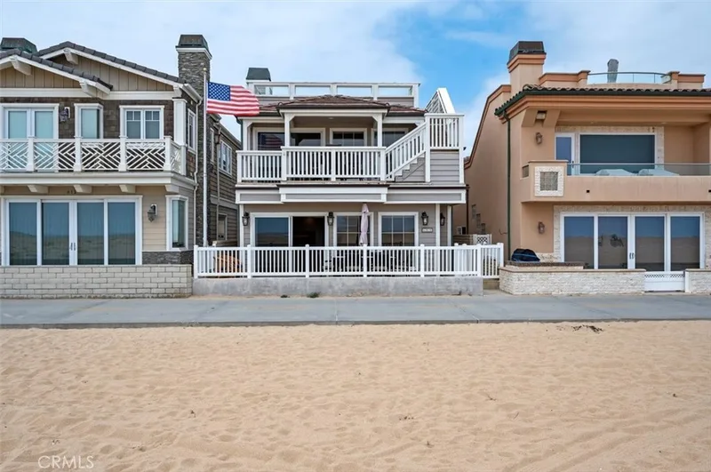 608 W Oceanfront, Newport Beach