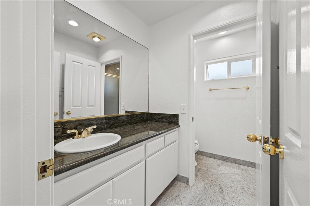 608 W Oceanfront, Newport Beach CA 92661 - photo 22