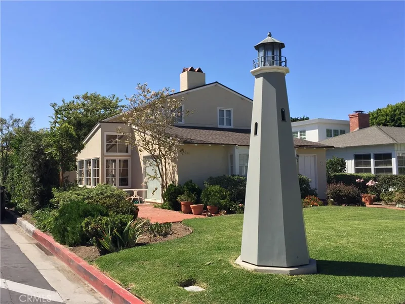 61 Beacon Bay, Newport Beach, CA 92660