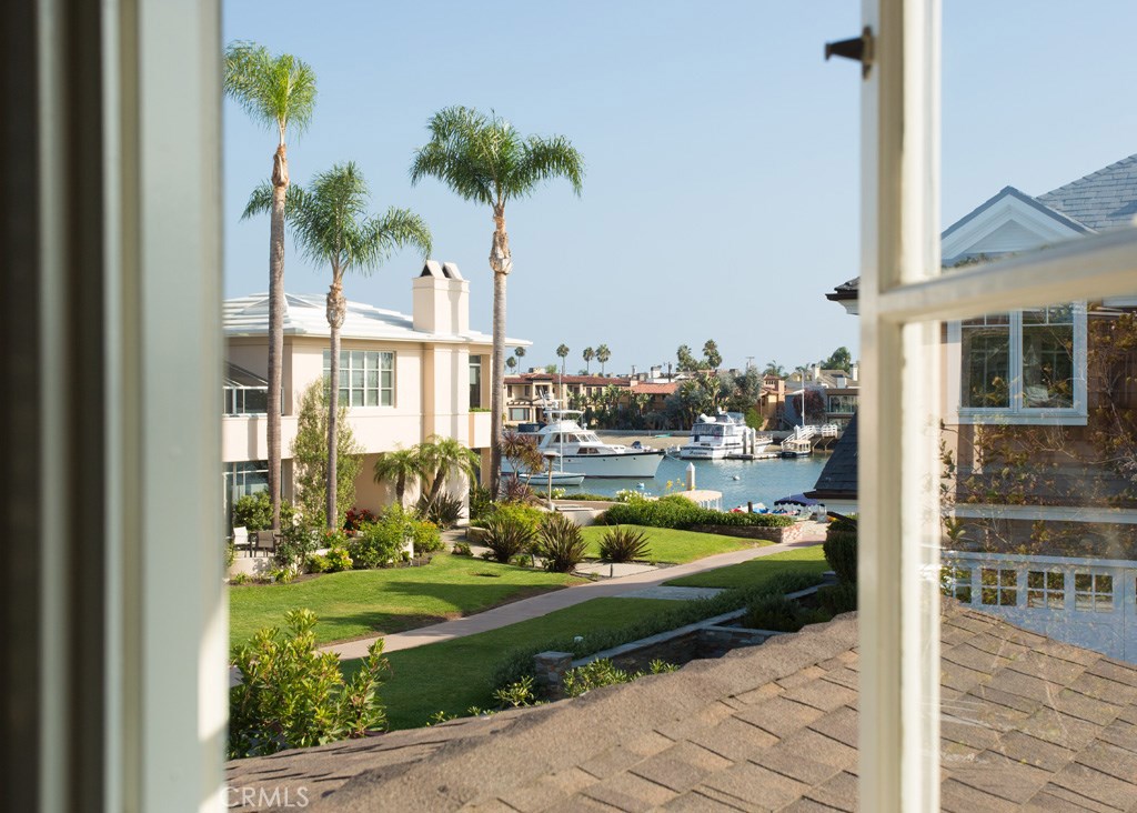 61 Beacon Bay, Newport Beach CA 92660 - photo 13