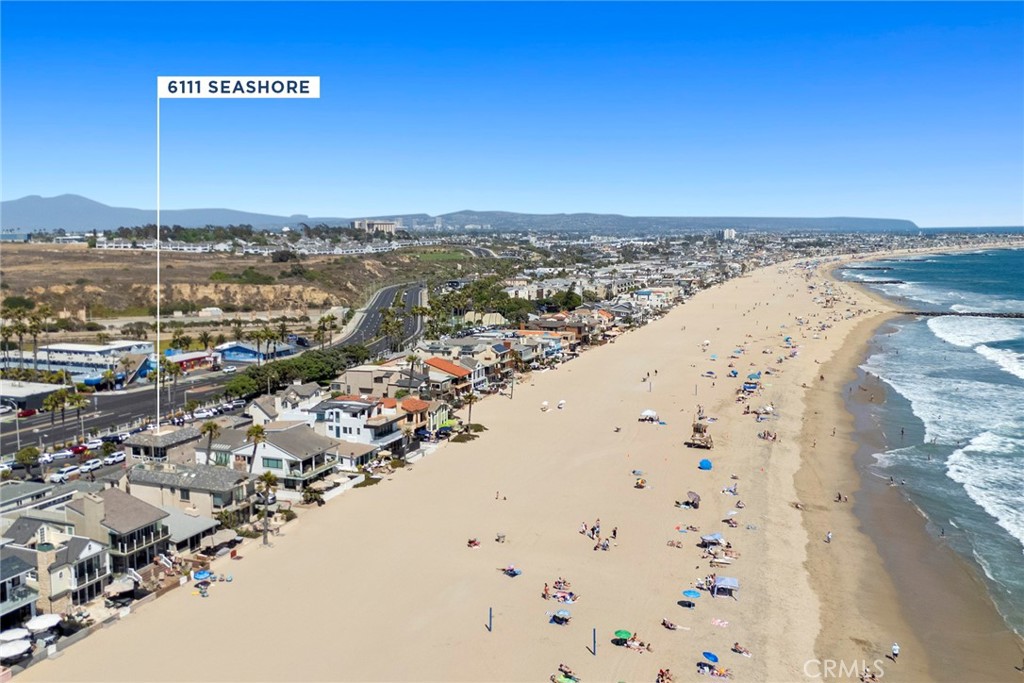 6111 Seashore Drive, Newport Beach CA 92663 - photo 4