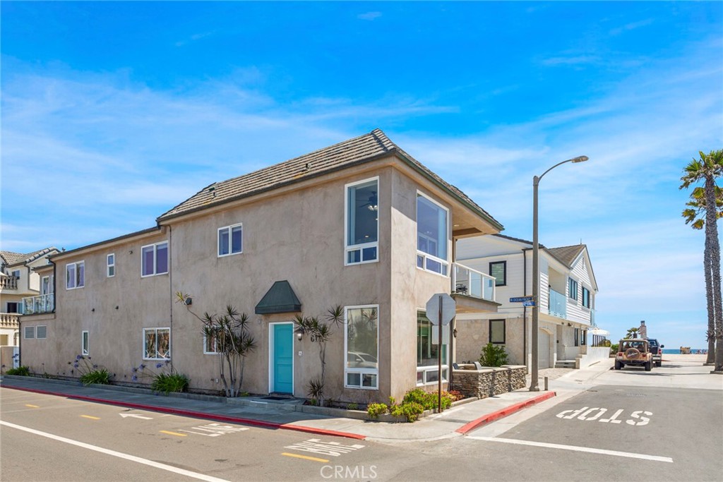 6111 Seashore Drive, Newport Beach CA 92663 - photo 5