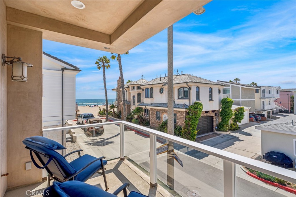 6111 Seashore Drive, Newport Beach CA 92663 - photo 7