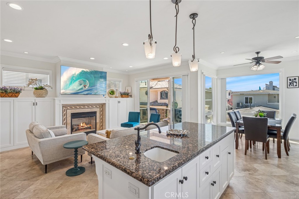 6111 Seashore Drive, Newport Beach CA 92663 - photo 20