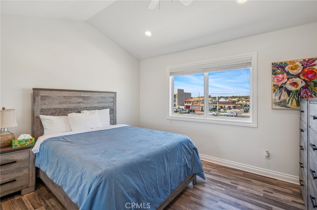 6111 Seashore Drive, Newport Beach CA 92663 - photo 23