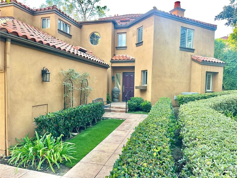 615 Bay Hill, Newport Beach, CA 92660