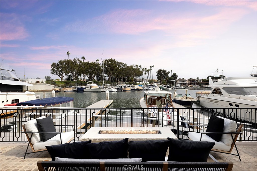 75-foot private dock, one of four in this location. - 615 Lido Park, Newport Beach CA 92663 - photo 2