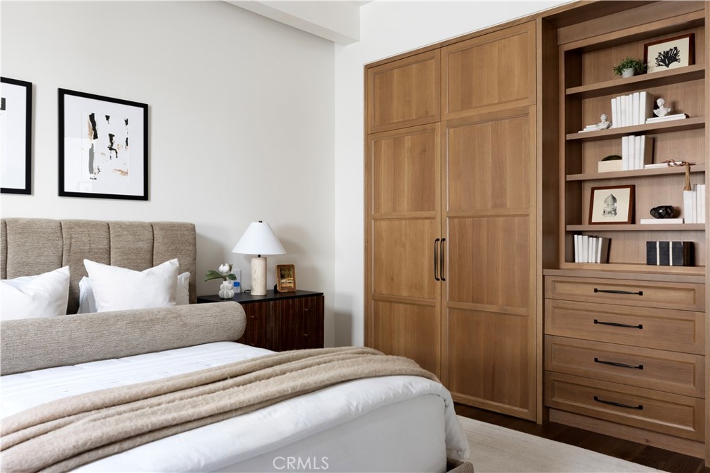 Additional ensuite bedroom three - 615 Lido Park, Newport Beach CA 92663 - photo 17