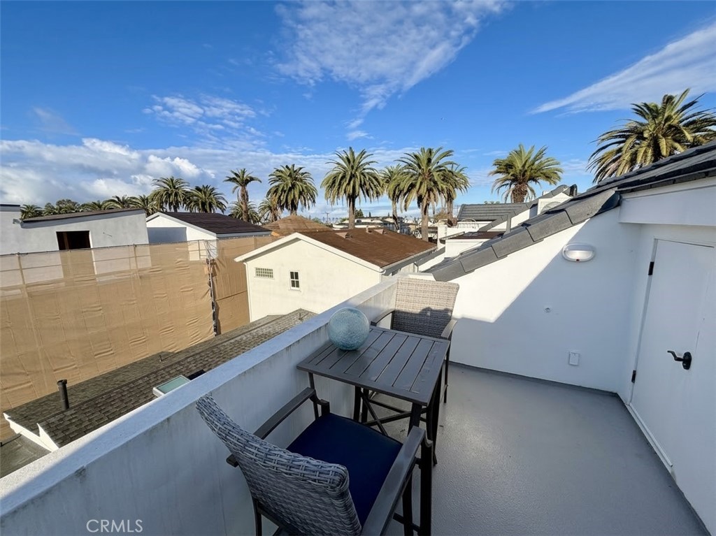 618 Marguerite Avenue B, Newport Beach CA 92625 - photo 4