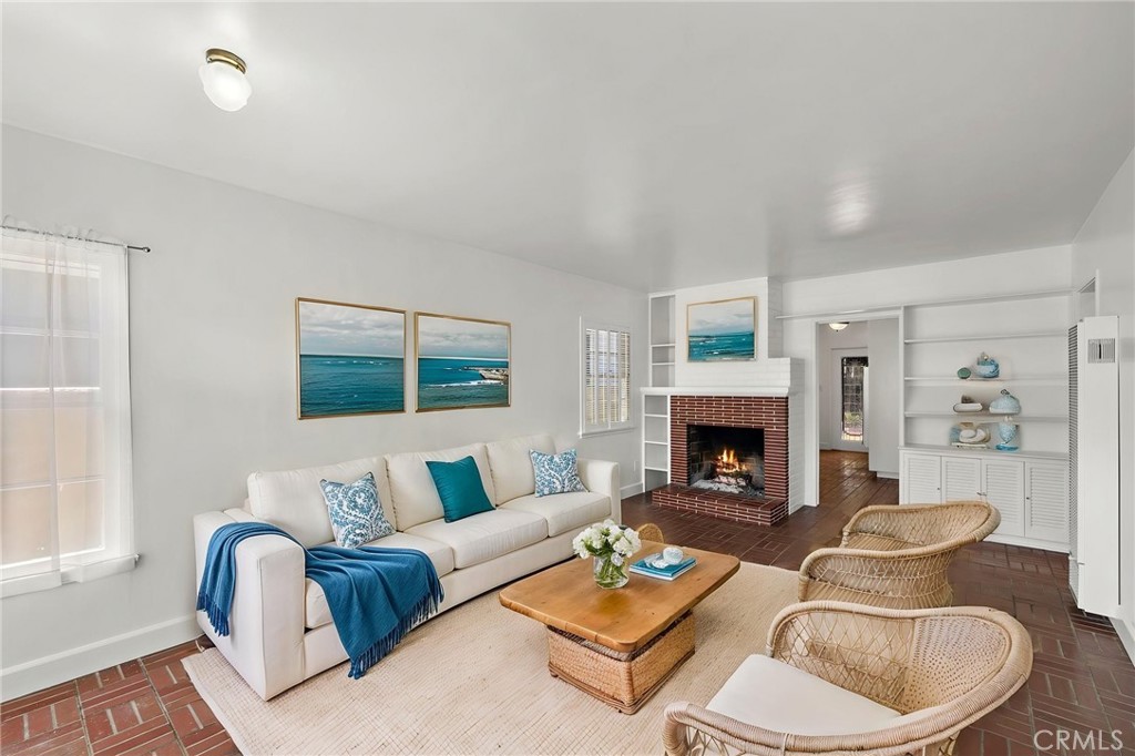 Virtually Staged - 619 Narcissus, Newport Beach CA 92625 - photo 4